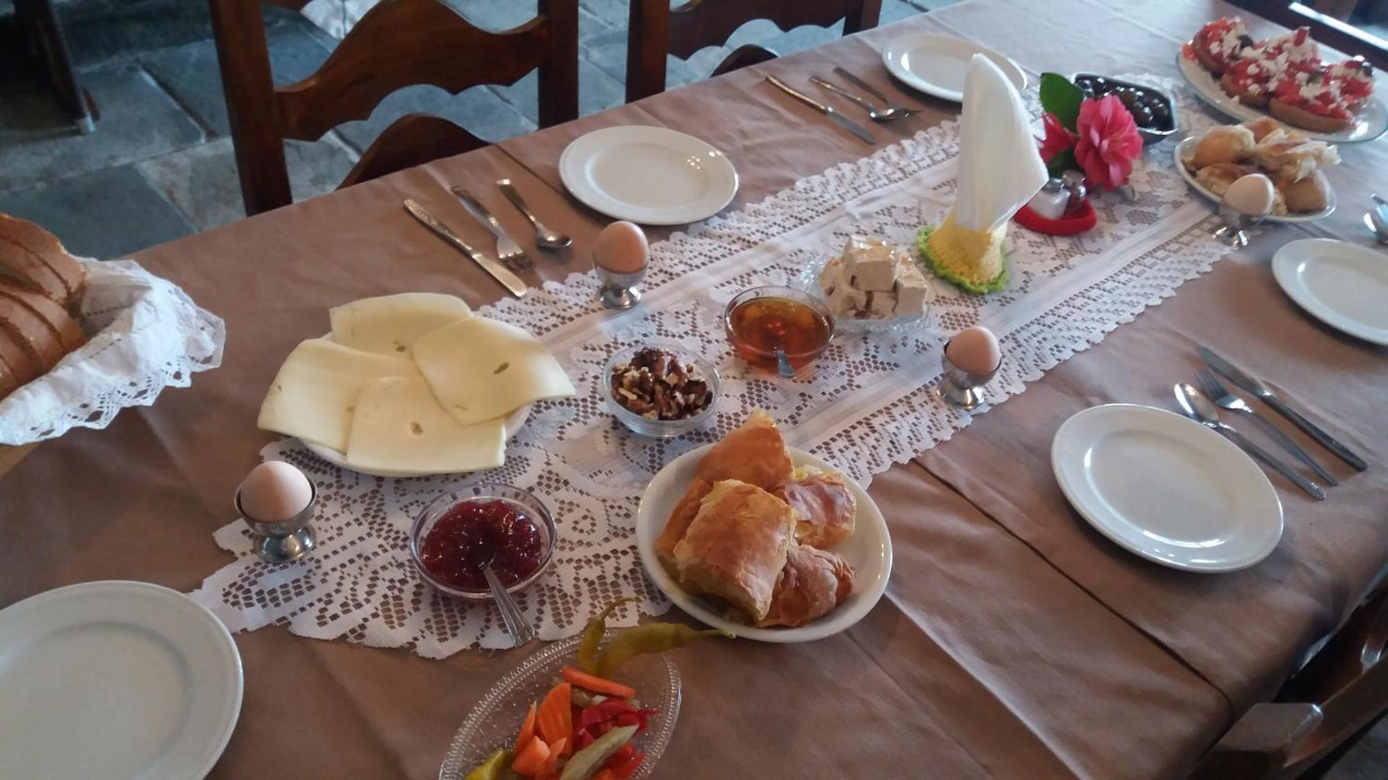 Diogenis Hotel Цагарада Екстериор снимка