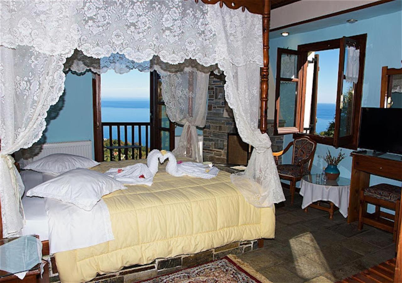 Diogenis Hotel Цагарада Екстериор снимка